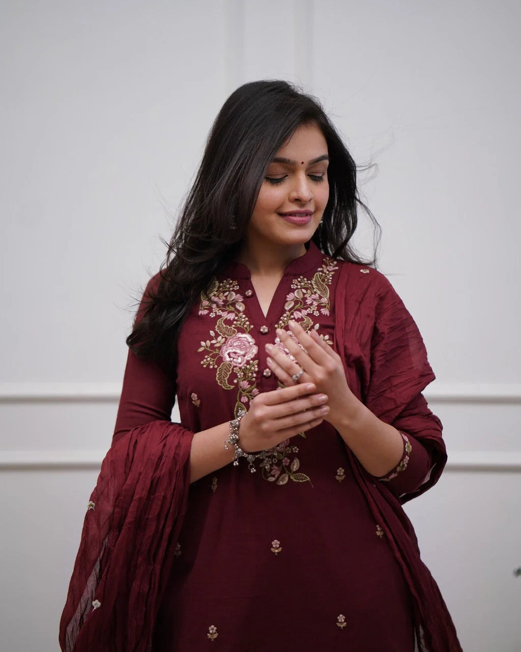 Jaipuraa Beautiful Pure Cotton Super Dying Embroidery Suit